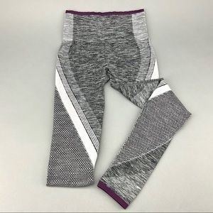 Athleta Women’s Seamless Impact 7/8 Tight Size XS